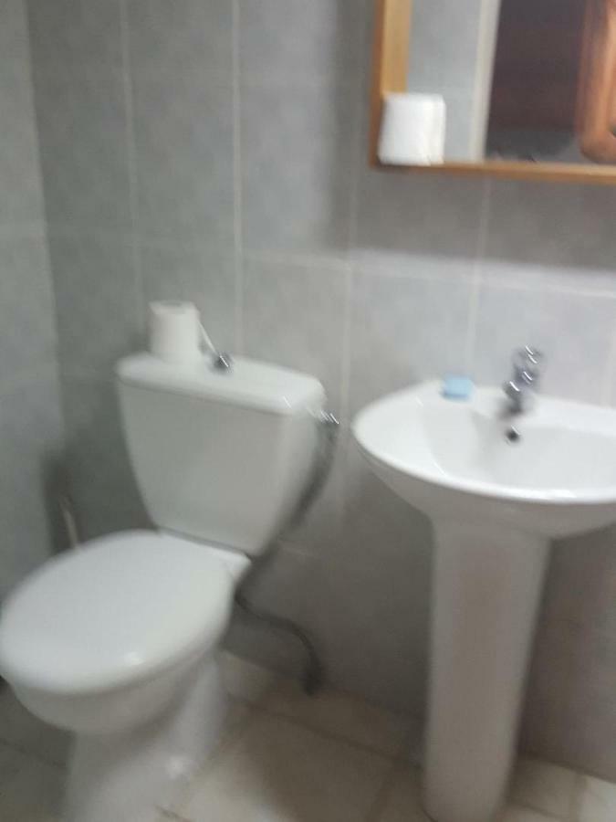 Holiday House Maisonette ลิมาซอล ภายนอก รูปภาพ